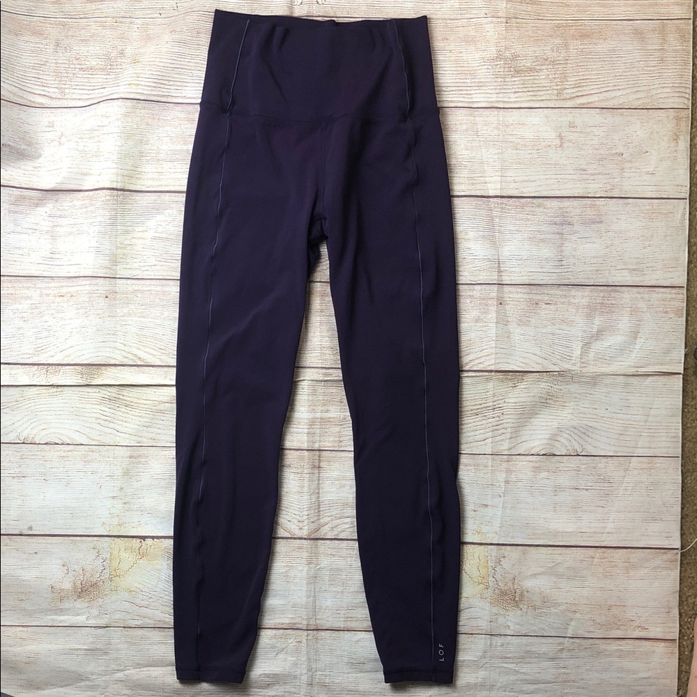 Left On Friday Deep Purple Leggings 💚